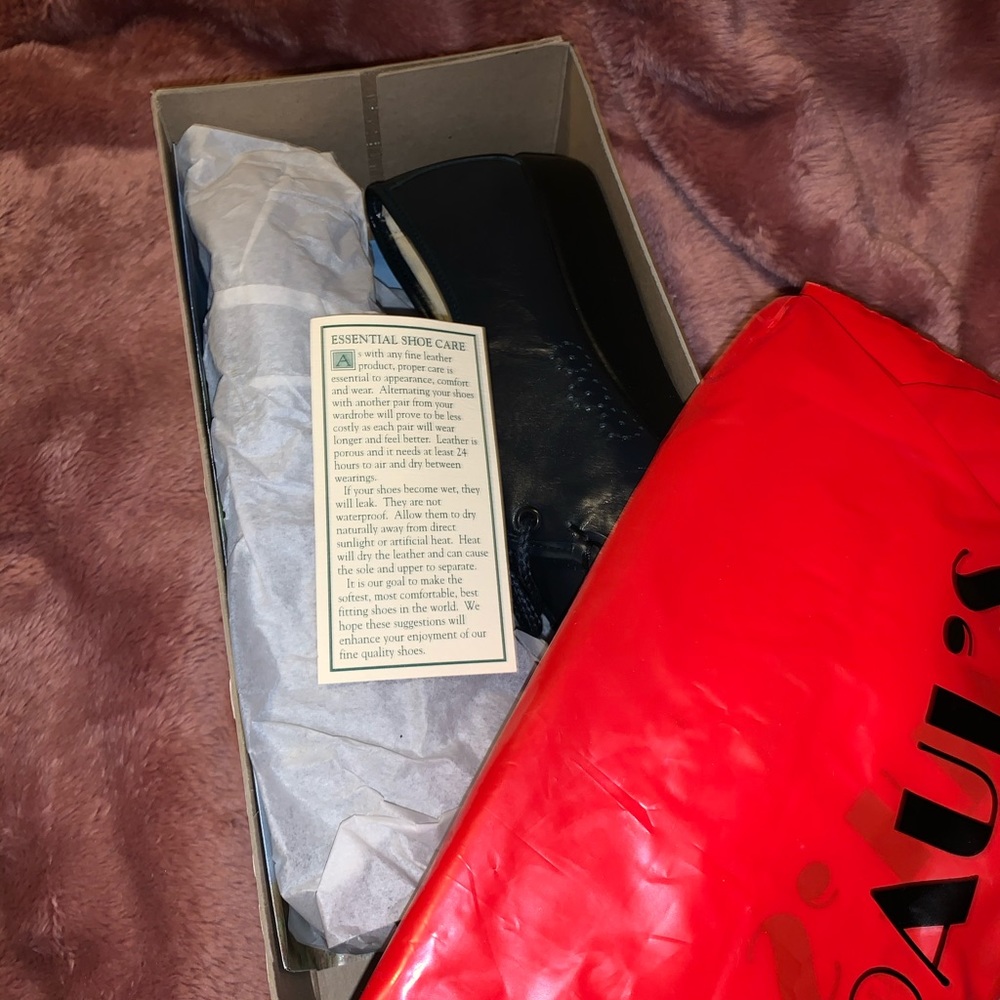 Vintage SAS Footwear